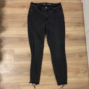 Old Navy Women's Black Skinny Jeans